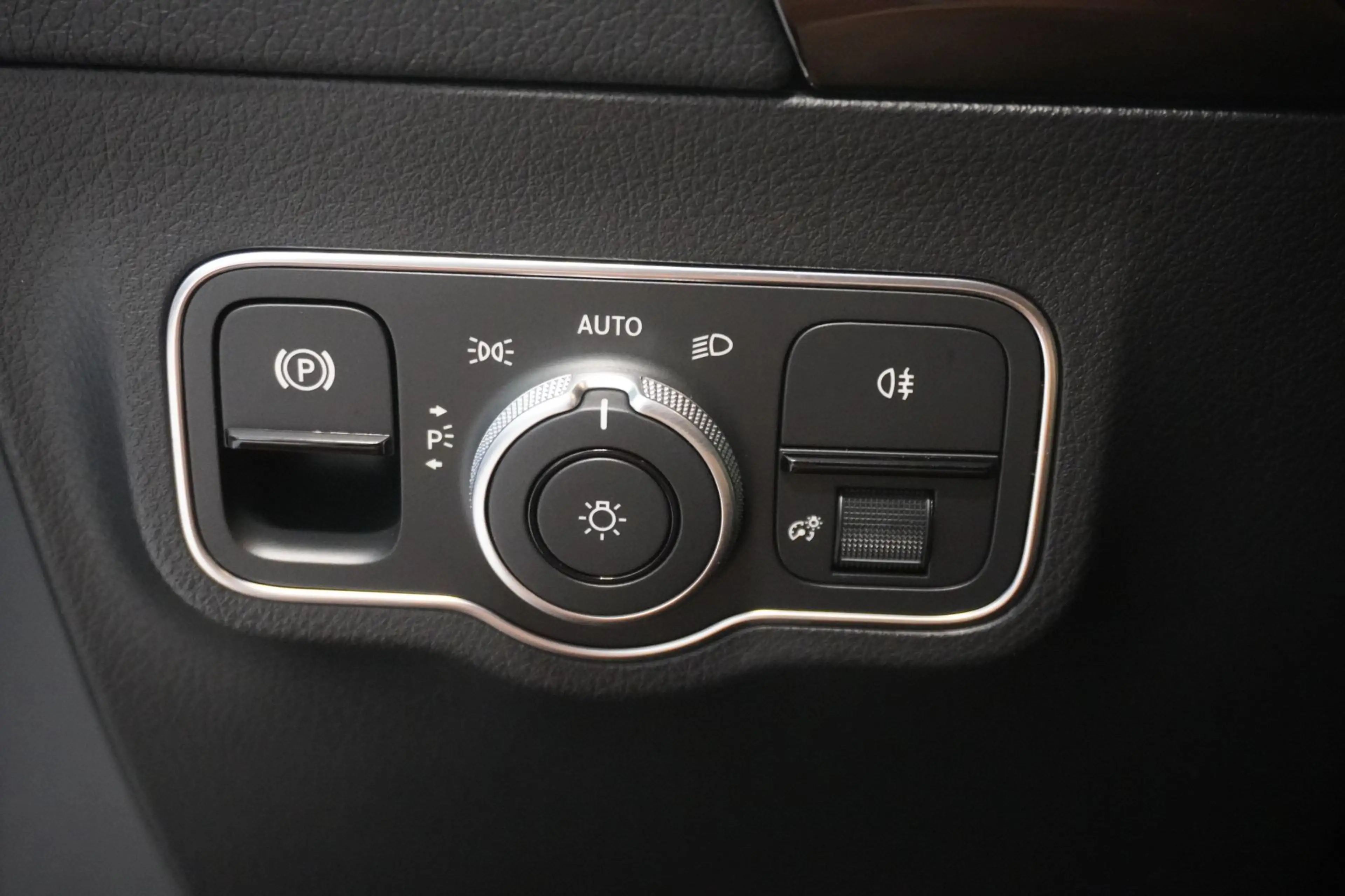 Mercedes-Benz GLA 180 Aut. MY24/LED/Kam./SHZ — photo 14