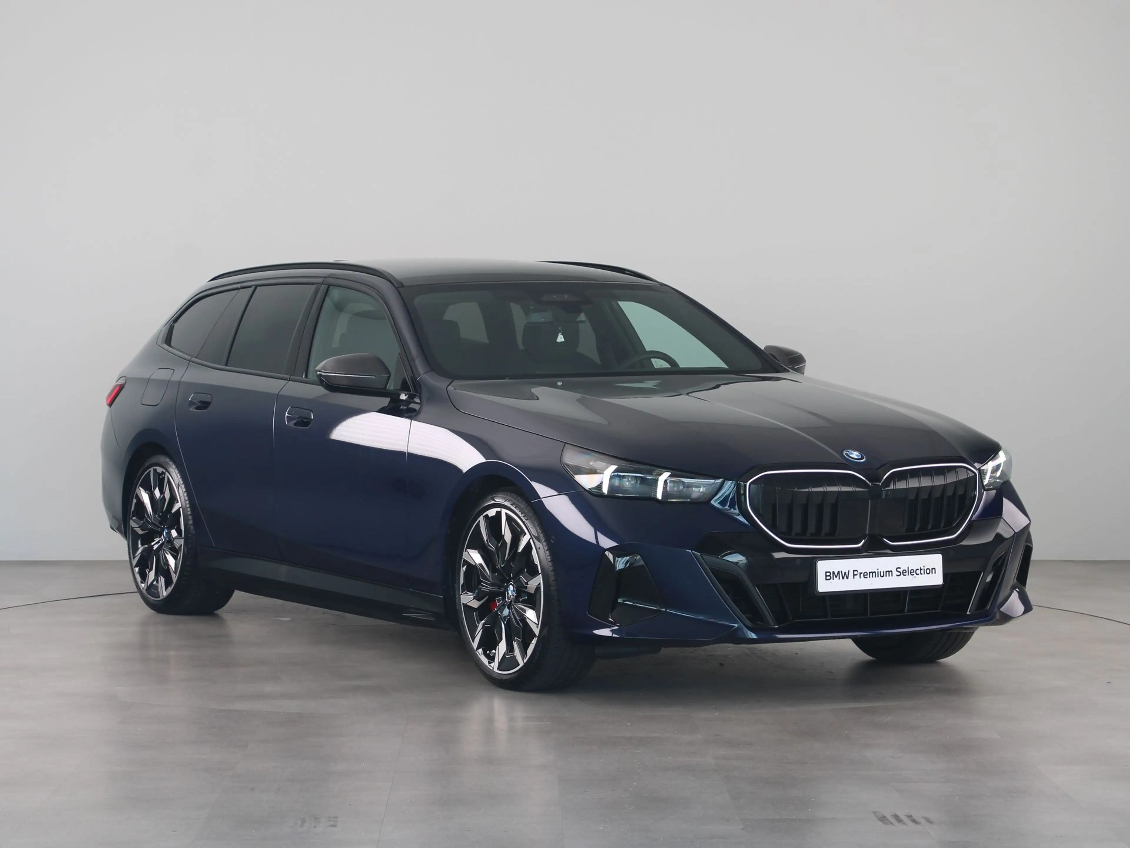 BMW 550 5 Serie 550e Touring xDrive — photo 9