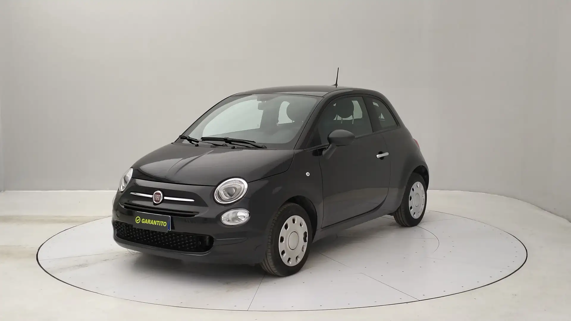 Fiat 500 1.0 FireFly Hybrid Schwarz - 1
