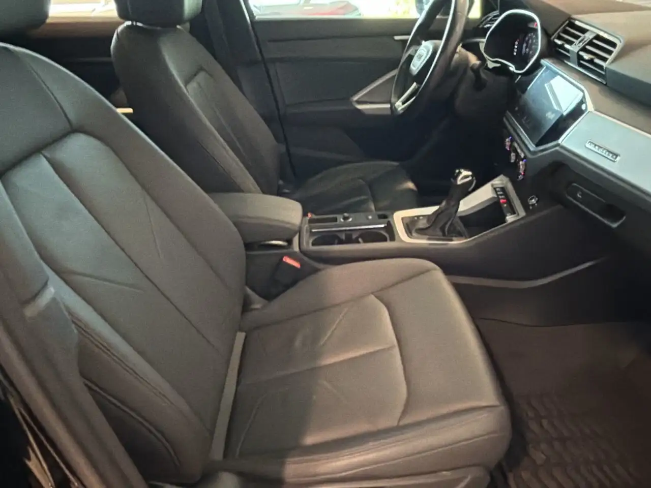 Audi Q3 photo Audi Q3