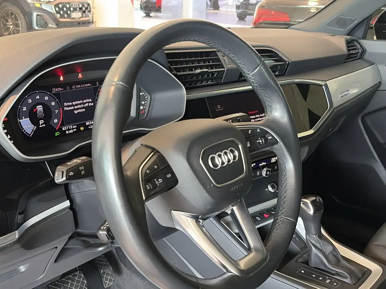 Audi Q3 photo Audi Q3