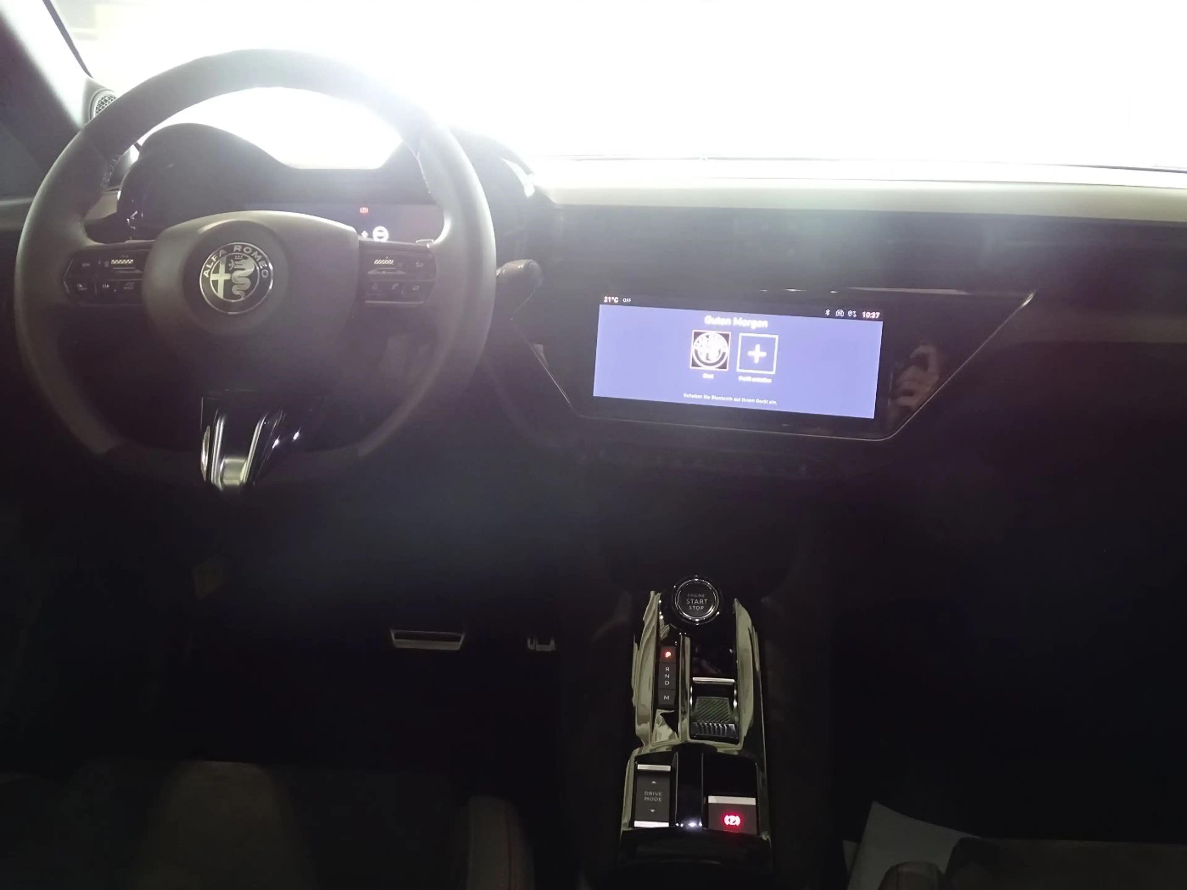 Alfa Romeo Junior SPECIALE 1.2 VGT Mild Hybrid LED+Navi+LM — photo 15