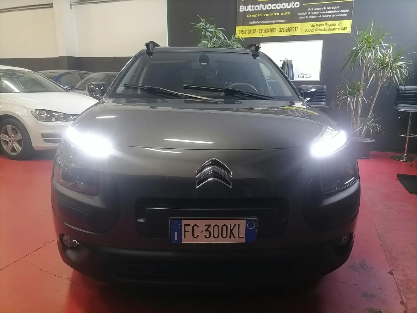 Citroen C4 Cactus PureTech 82 S&S ETG Shine Grigio - 2
