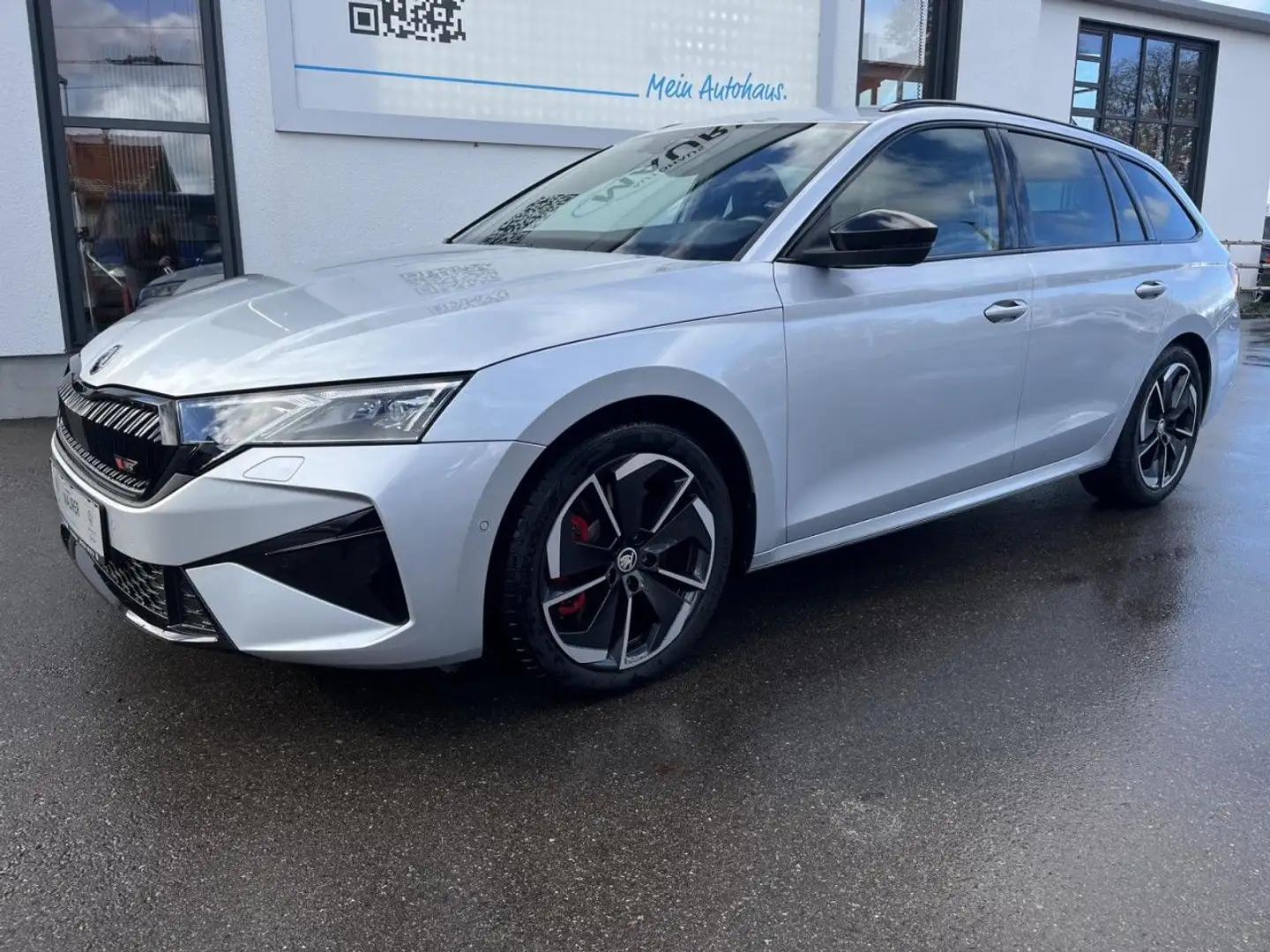 Skoda Octavia Combi RS 265 PS Facelift Matrix ACC Kamera Silber - 2