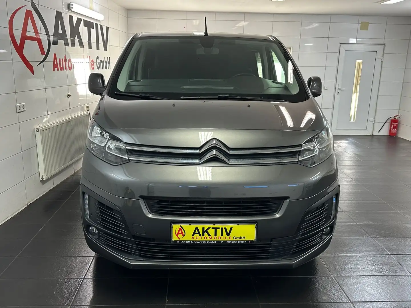 Citroen Jumpy 2.0 Blue-HDI FAP Club M Doppelkabine Gris - 2