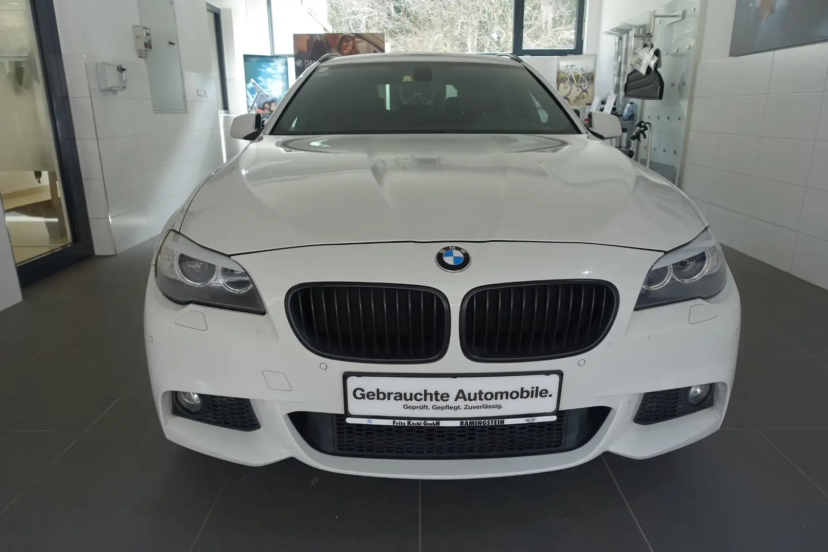 BMW 525 d xDrive M-Sport Weiß - 2