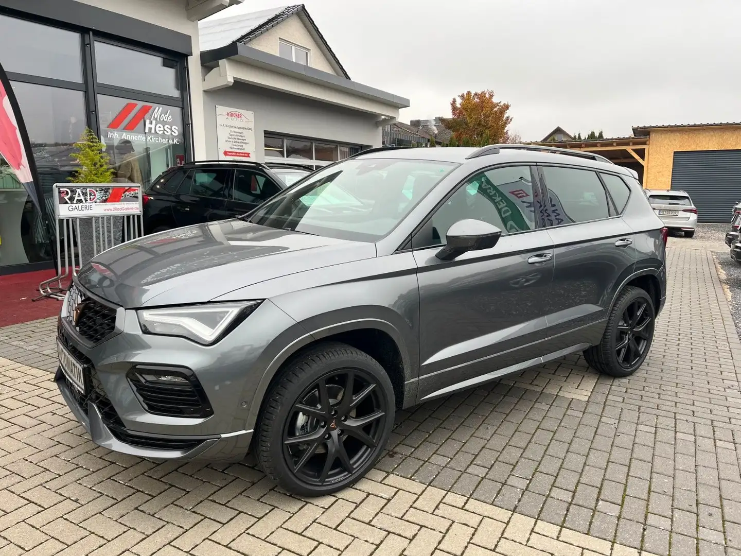 CUPRA Ateca DSG *el. FS*el.Heckkl*AHK*ParkLenk*Side A* Grau - 1