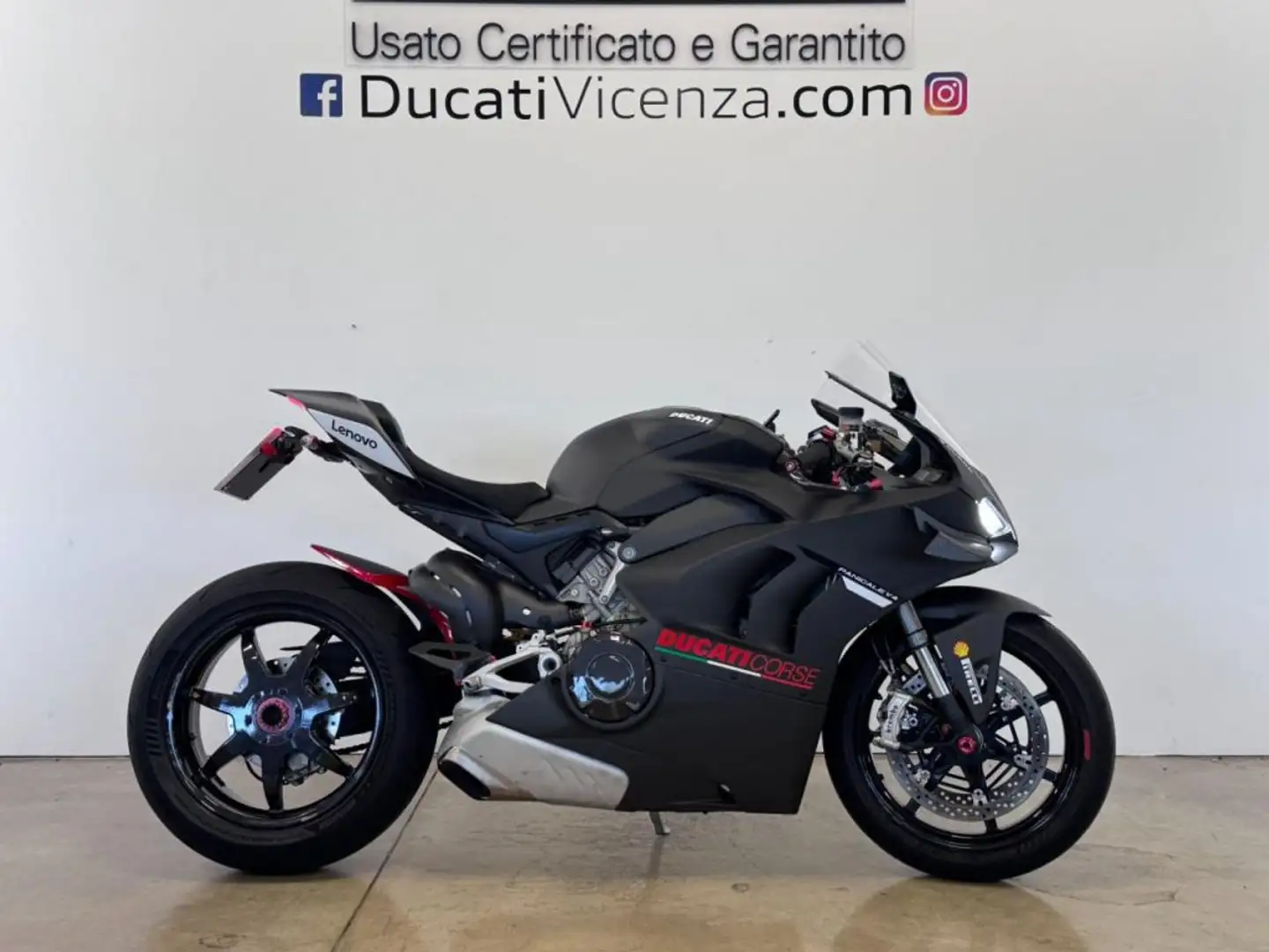 Ducati Panigale V4 MY 2019 Nero - 1