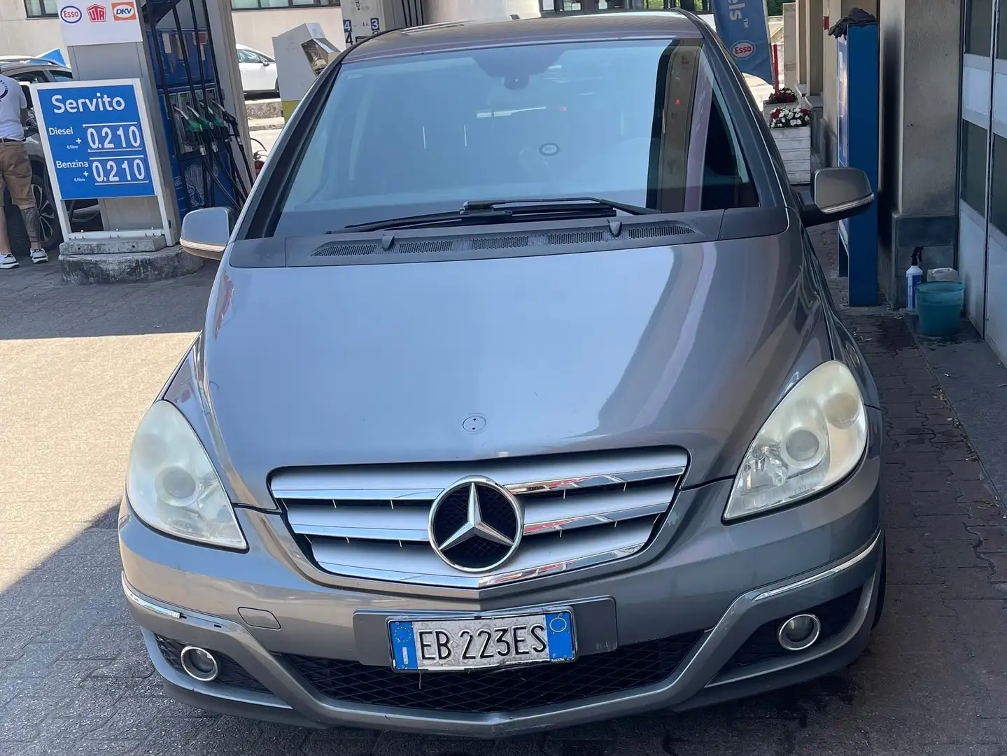 Mercedes-Benz B 180 Grigio - 1