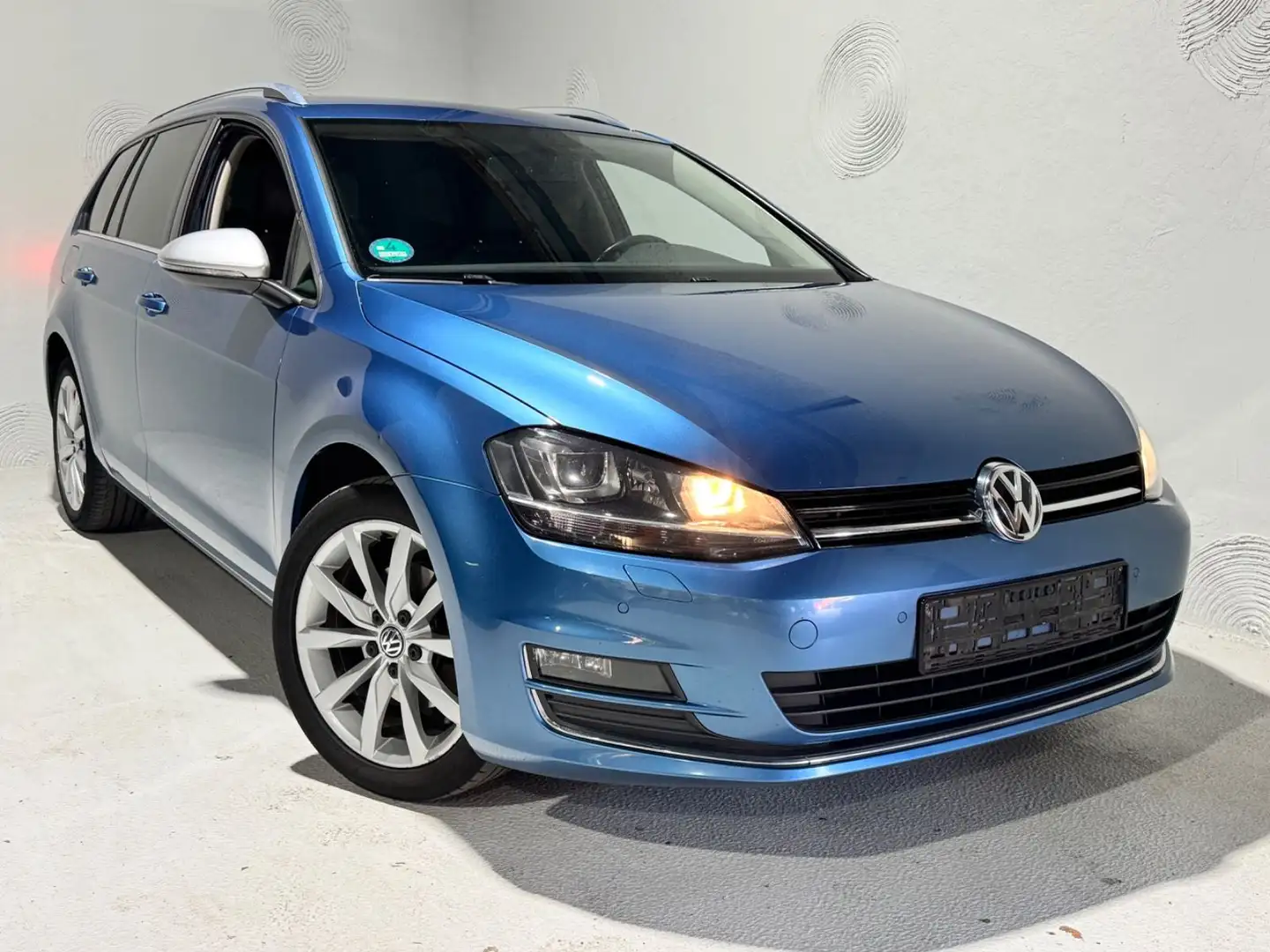 Volkswagen Golf VII Variant Highline BMT*Kamera*Navi*TOP Blau - 1