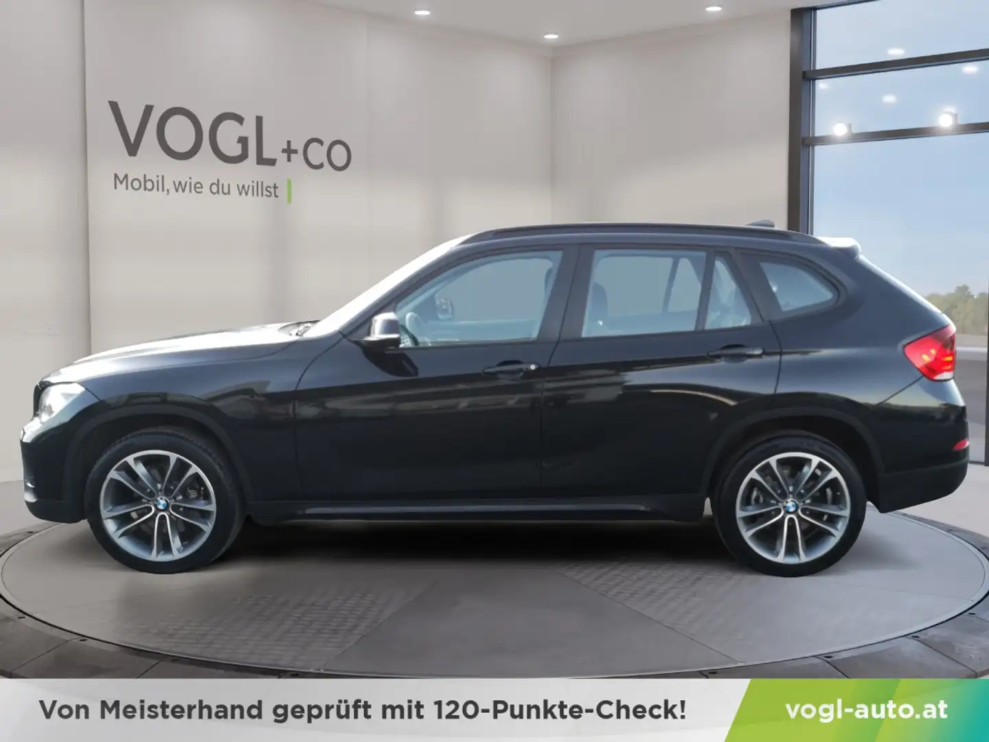 BMW X1 xDrive20d Österreich Paket Aut. Schwarz - 2