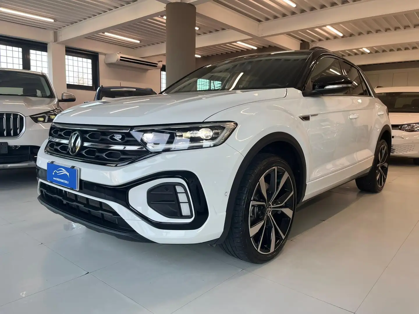 Volkswagen T-Roc 1.5 TSI 150cv DSG R-Line Bianco - 2