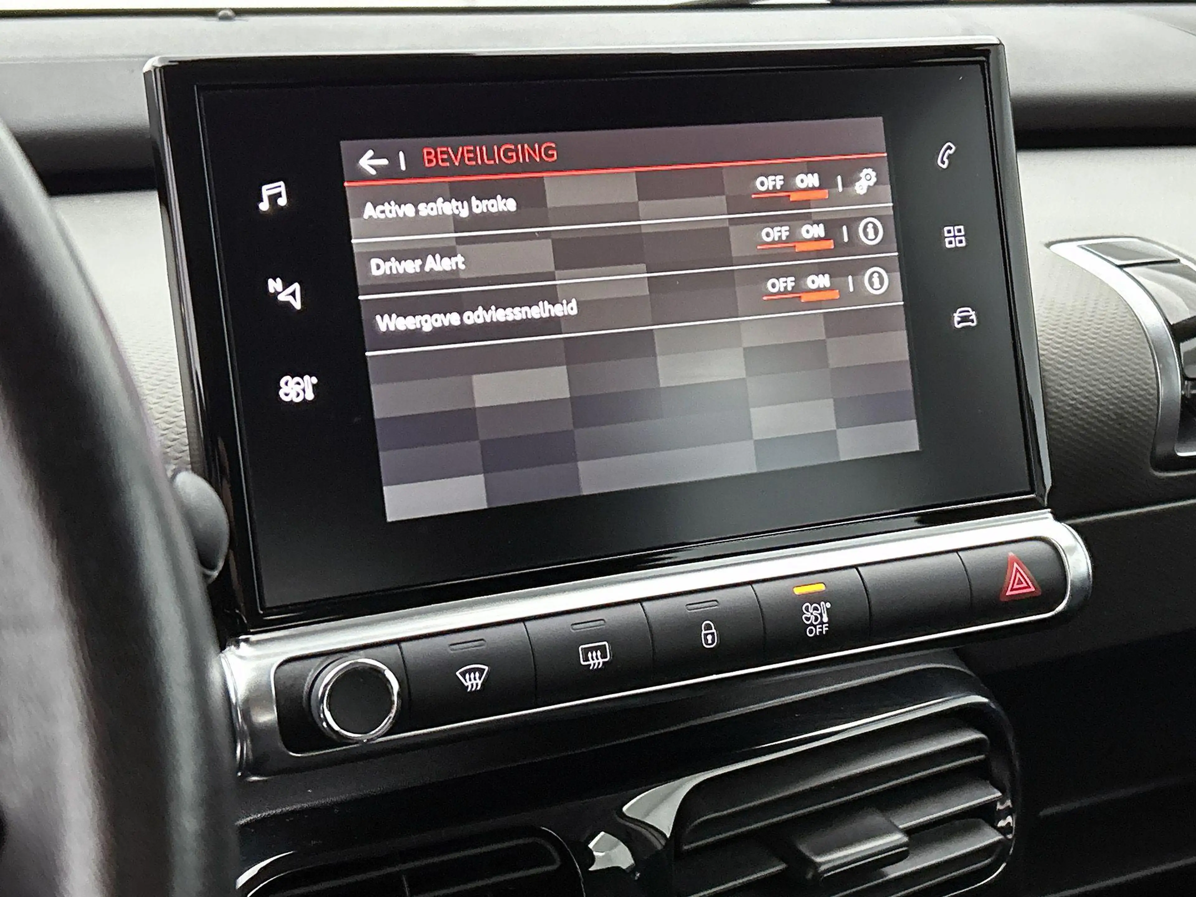 Citroen C4 Cactus 1.2 PureTech Business — photo 11