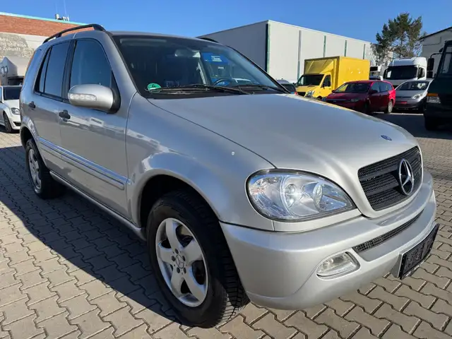 Mercedes-Benz ML 320 |Leder|Schiebedach|Anhängerkupplug|Tempoma