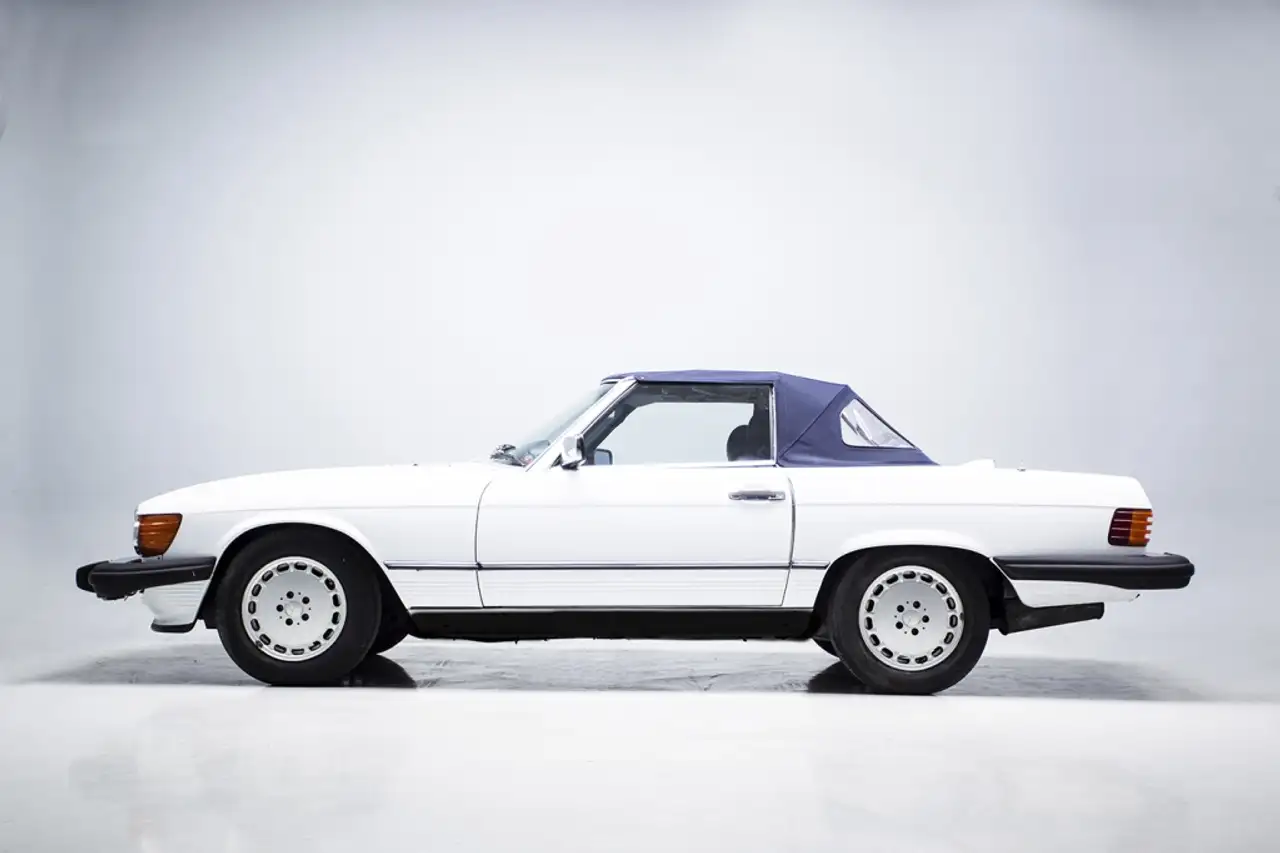 Mercedes-Benz SL 560, foto 9