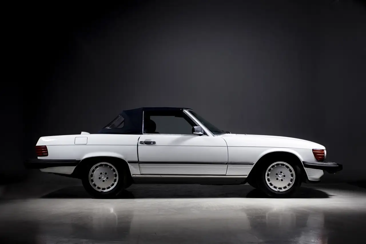 Mercedes-Benz SL 560, foto 4