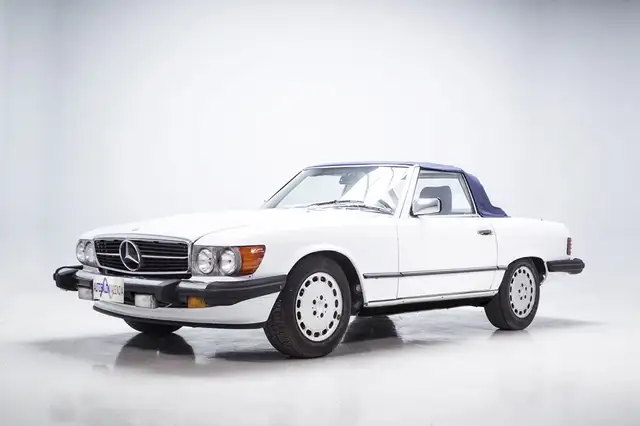 Mercedes-Benz SL 560