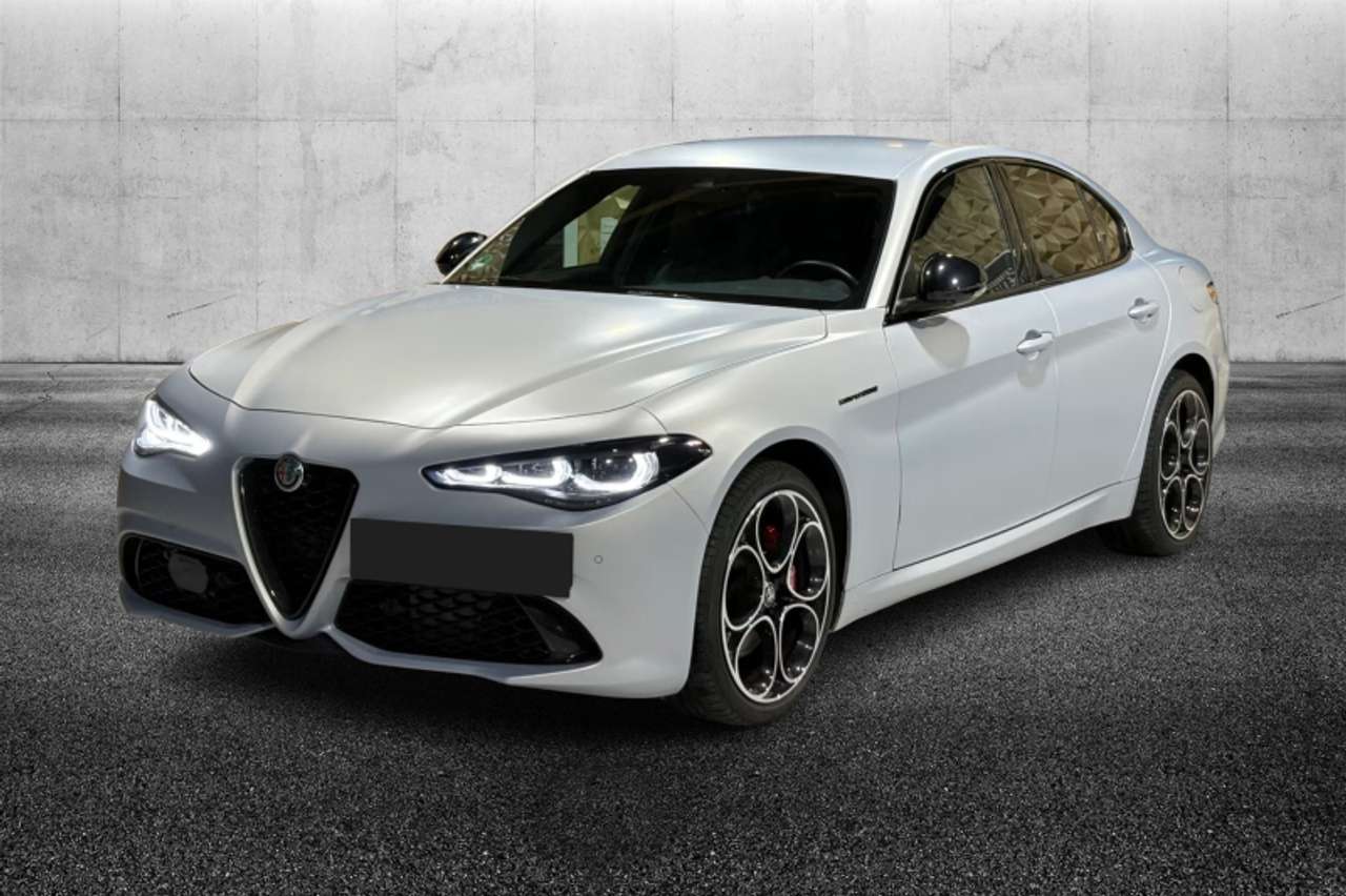 Alfa Romeo Giulia 2.0 Turbo 280 CV AT8 AWD Q4 Competizione