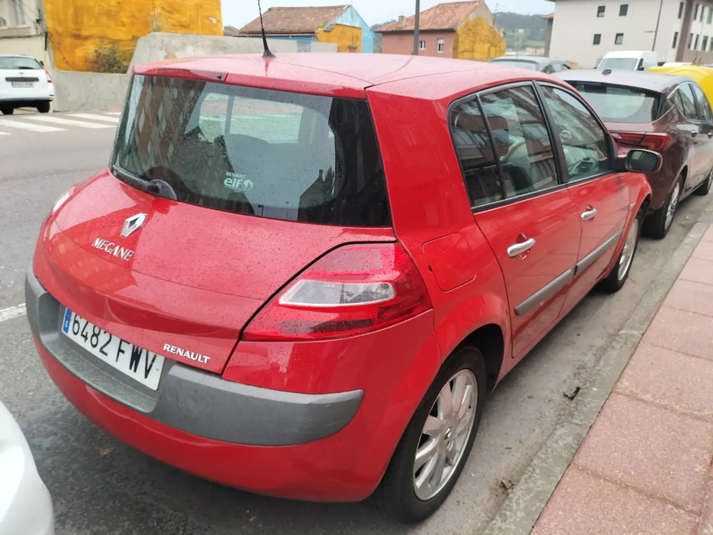 Renault Megane M.Sedán 1.5dCi Confort Dynamique 105eco2 Rojo - 2