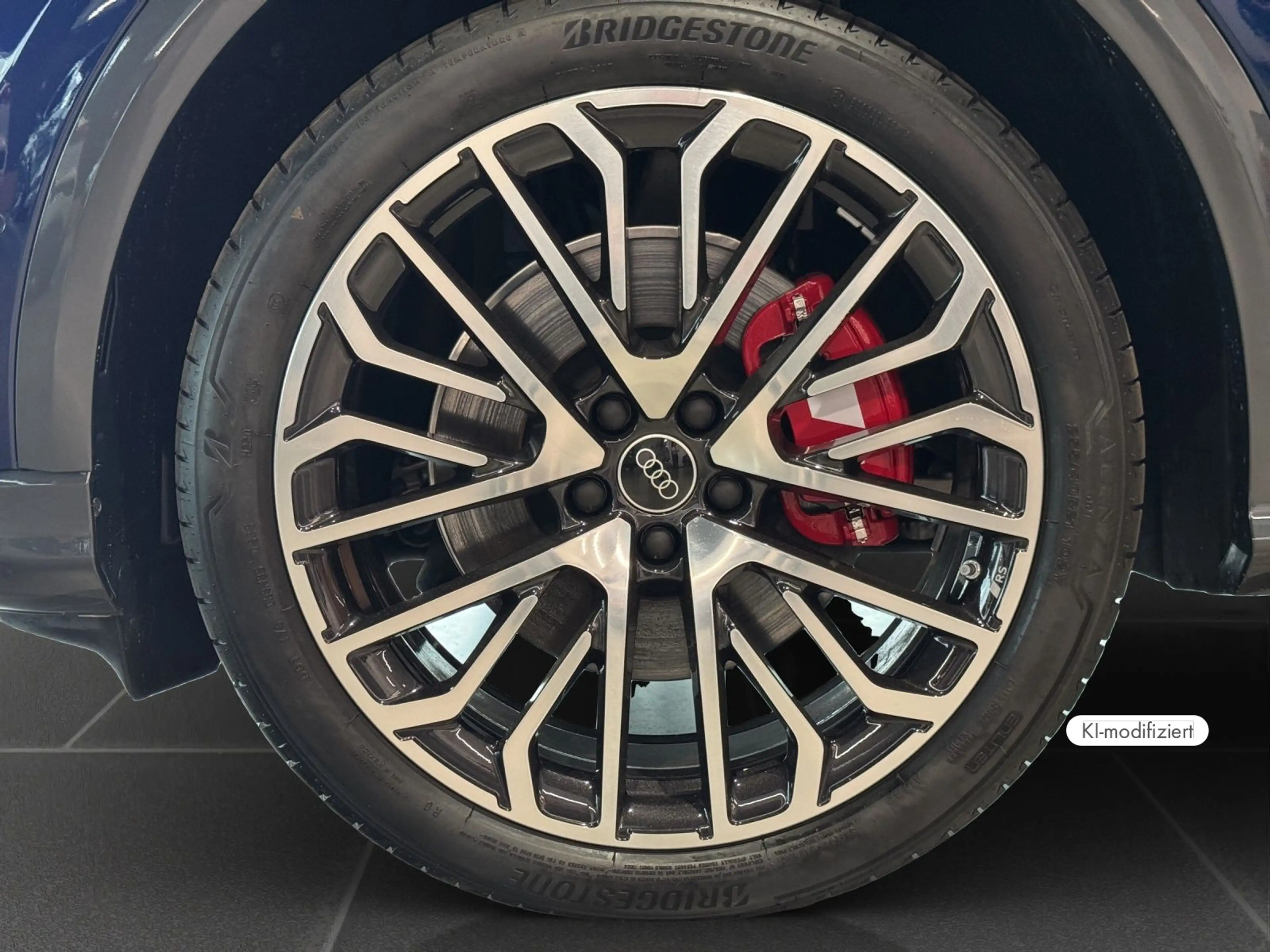 Audi SQ5 TFSI 270 kW S tronic UPE 106.400,0 — photo 8