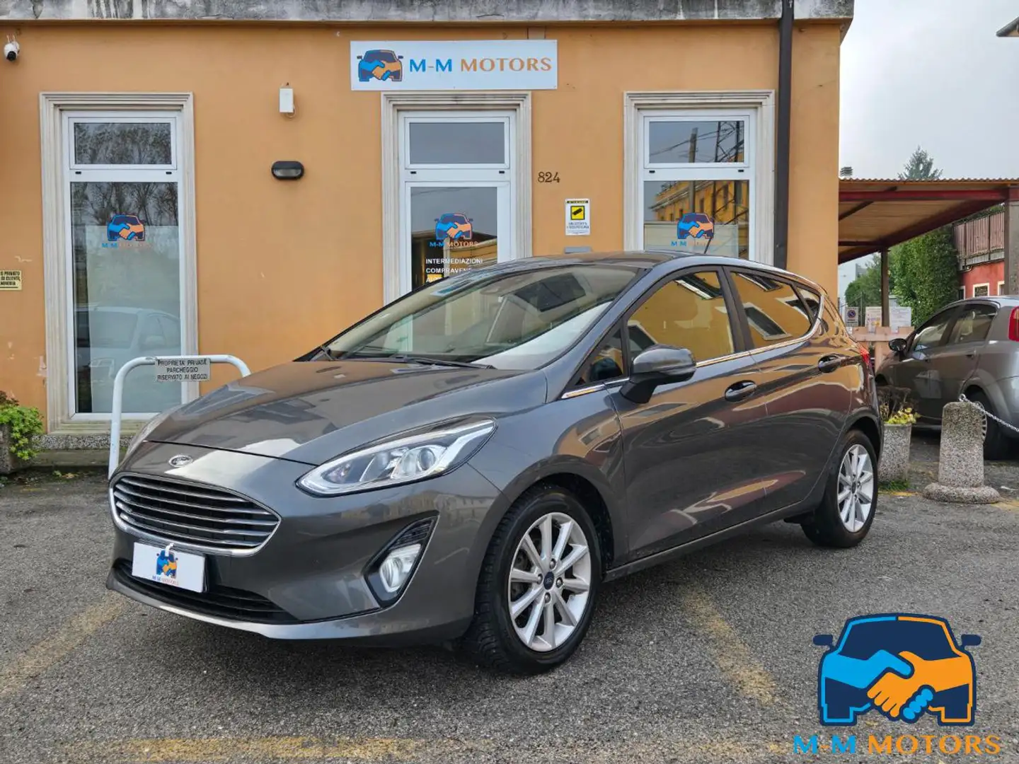 Ford Fiesta 1.5 TDCi 5 porte Plus Grigio - 1