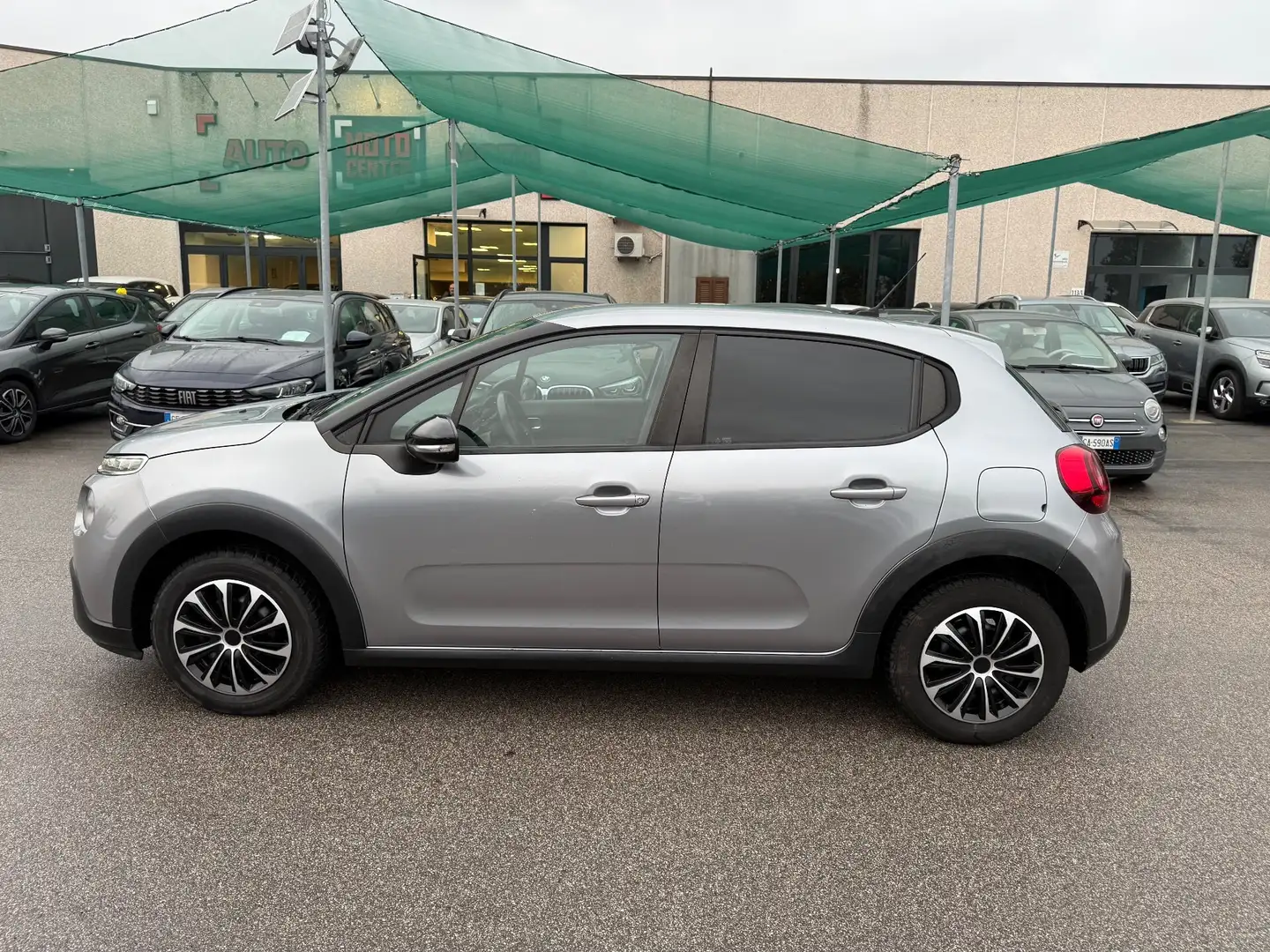 Citroen C3 PureTech 83 S&S Shine Gris - 2