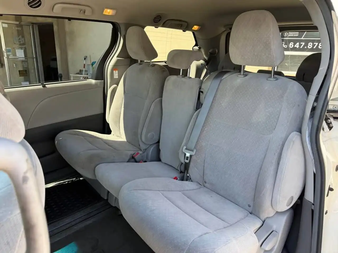 Toyota Sienna photo Toyota Sienna