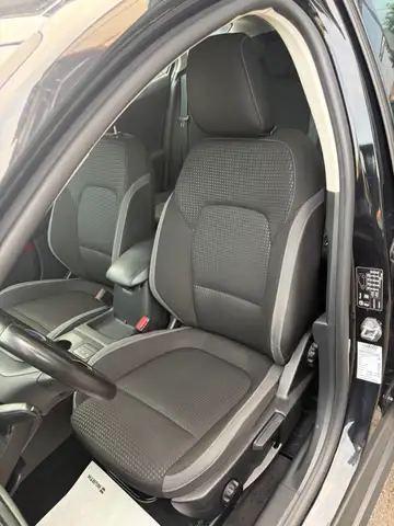 Ford Focus view 14