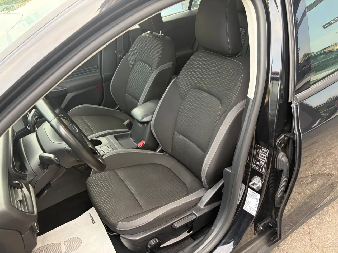 Ford Focus 1.5 EcoBlue 120 CV automatico SW Business, миниатюра 10