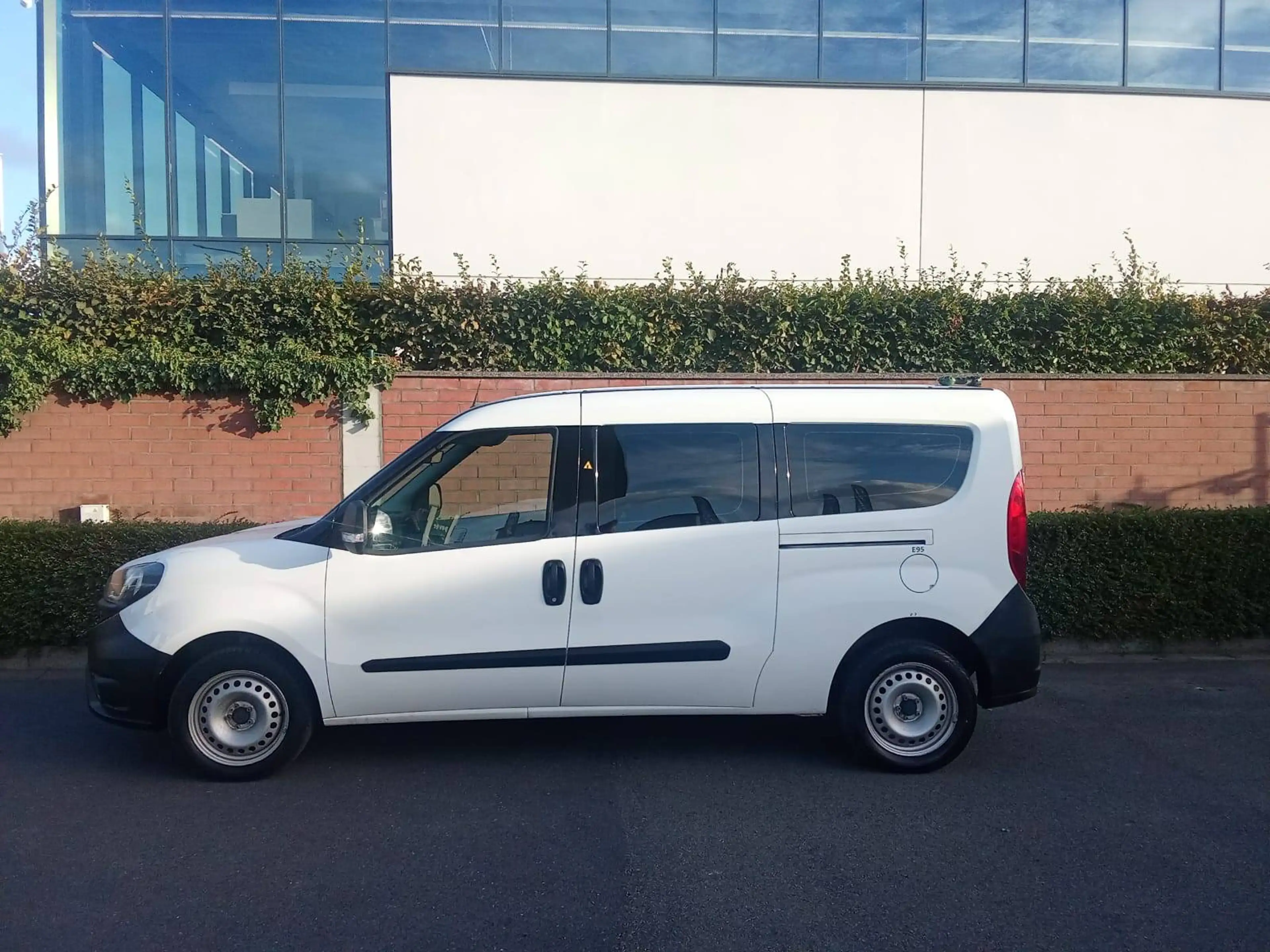 Fiat Doblo Doblo 1.4 — photo 7