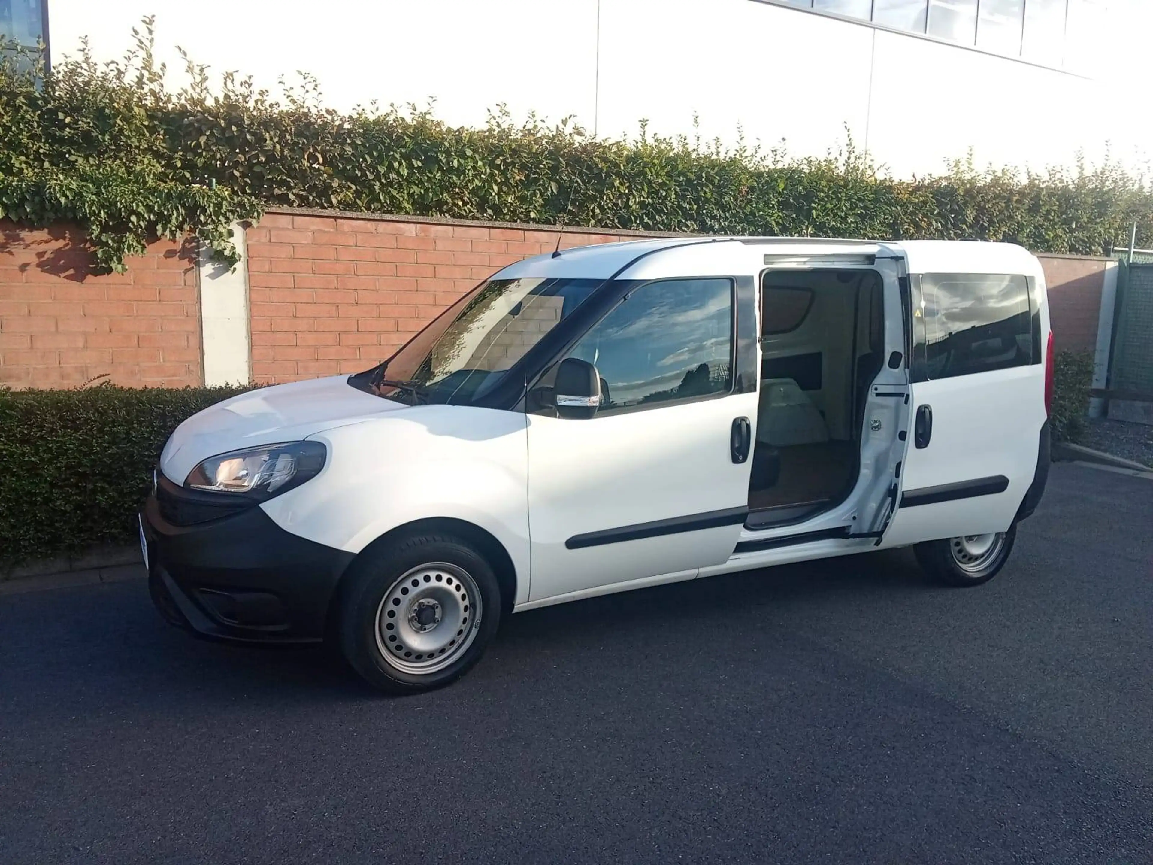 Fiat Doblo Doblo 1.4 — photo 8