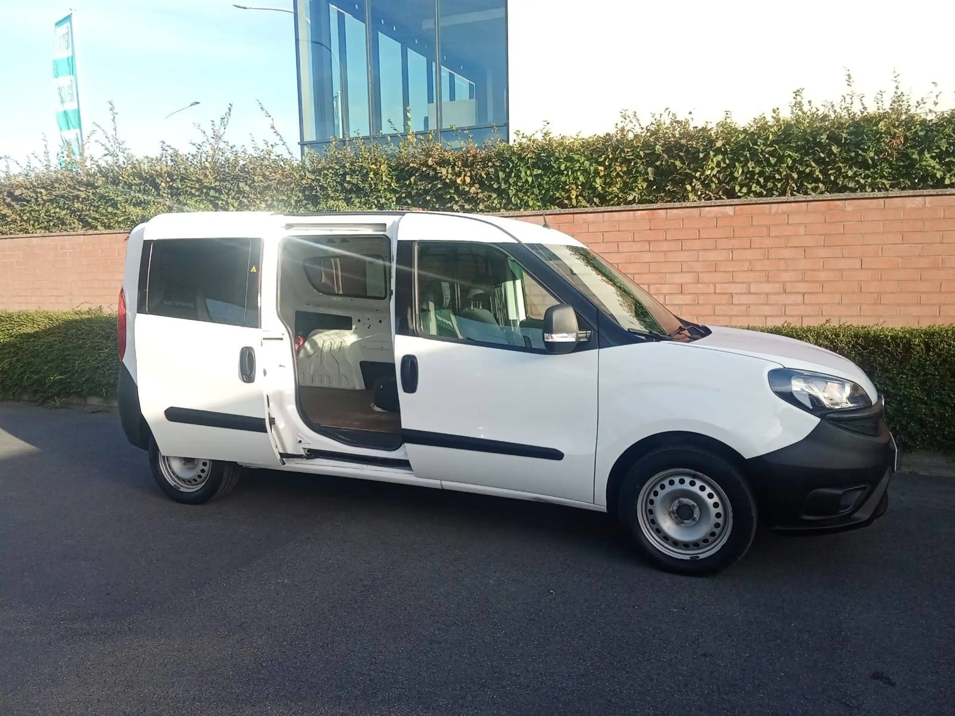 Fiat Doblo Doblo 1.4 — photo 4