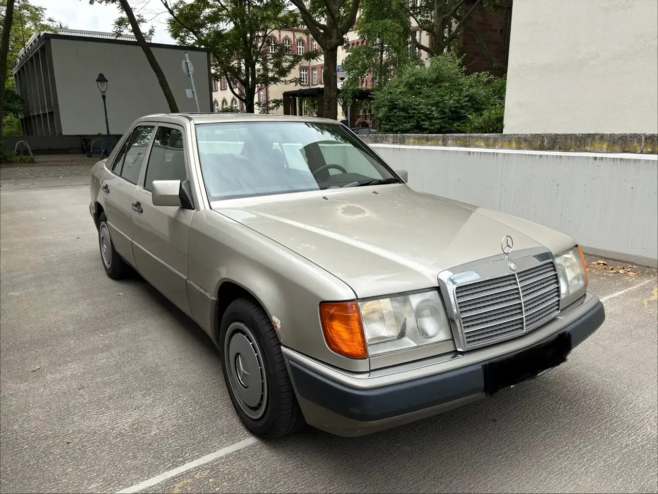 Mercedes-Benz E 230 E-Klasse, foto 2
