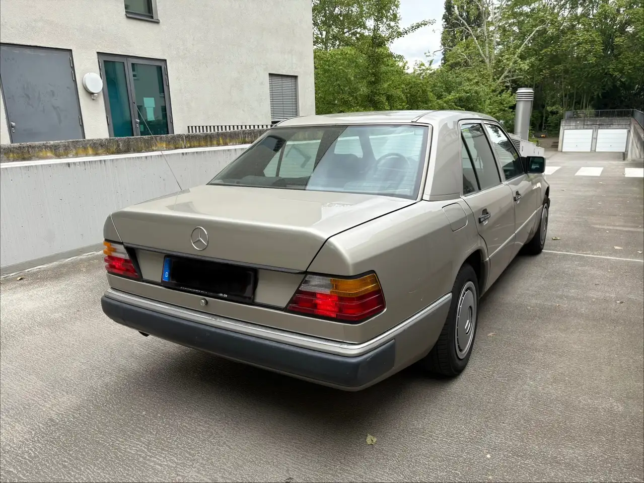 Mercedes-Benz E 230 E-Klasse, foto 5
