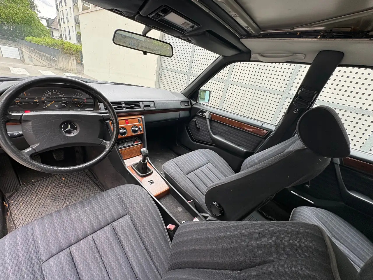 Mercedes-Benz E 230 E-Klasse, foto 4