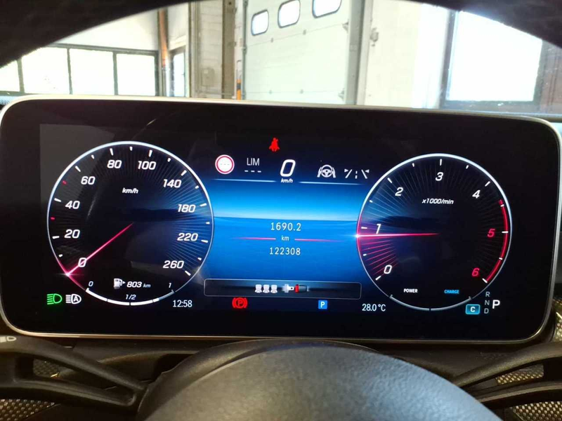 Mercedes-Benz C 220 d AMG Line AHK Pano S-Dach SpoSi ACC BLIS — photo 10