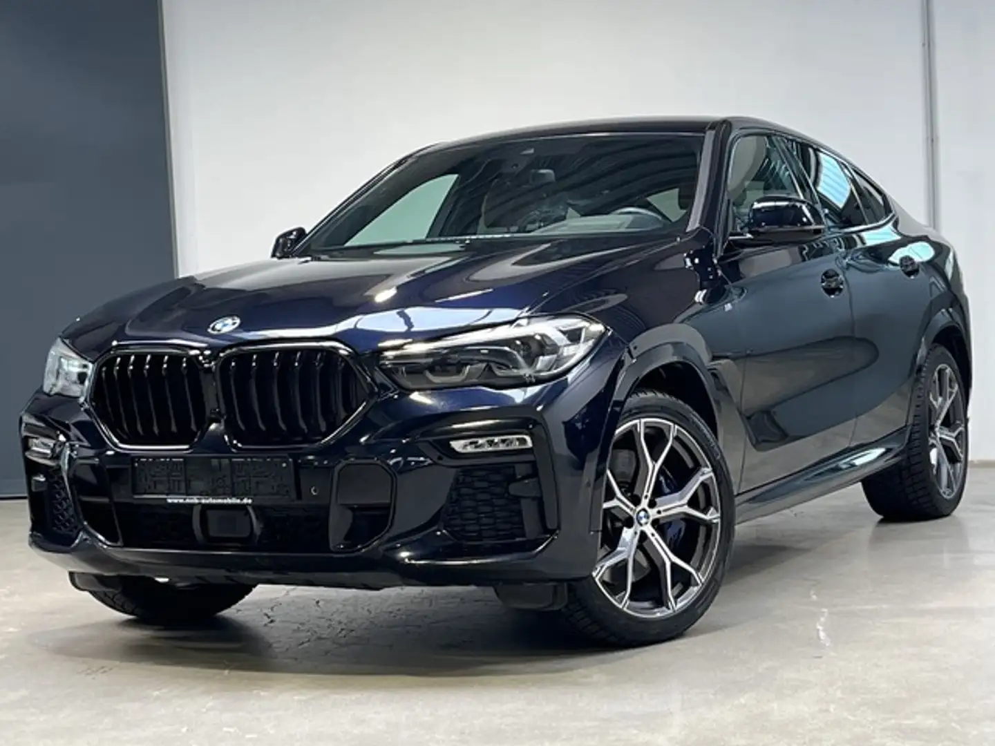 BMW X6 M-Sportpaket Komfortzugang AHK Noir - 1