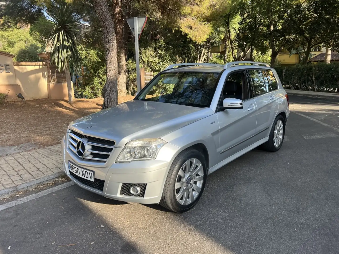Mercedes-Benz GLK 220 220CDI BE 4M (9.75) Aut. Plateado - 1