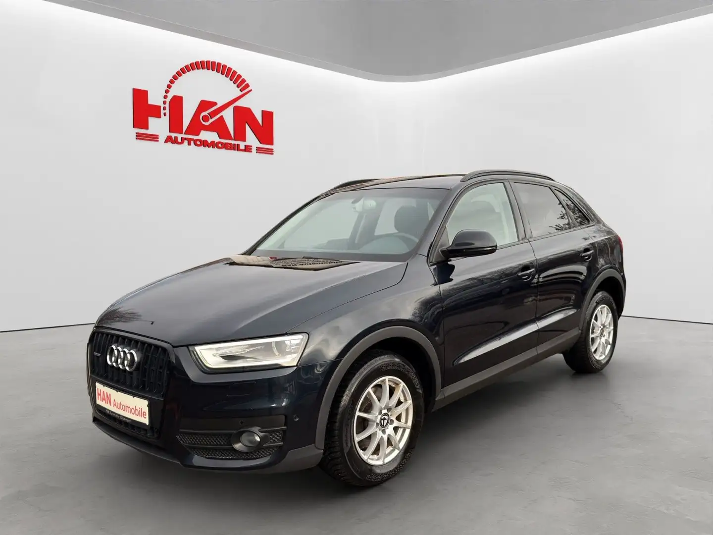 Audi Q3 2.0 TDI quattro /Automatik/PDC/AHK/Temp. Blau - 2