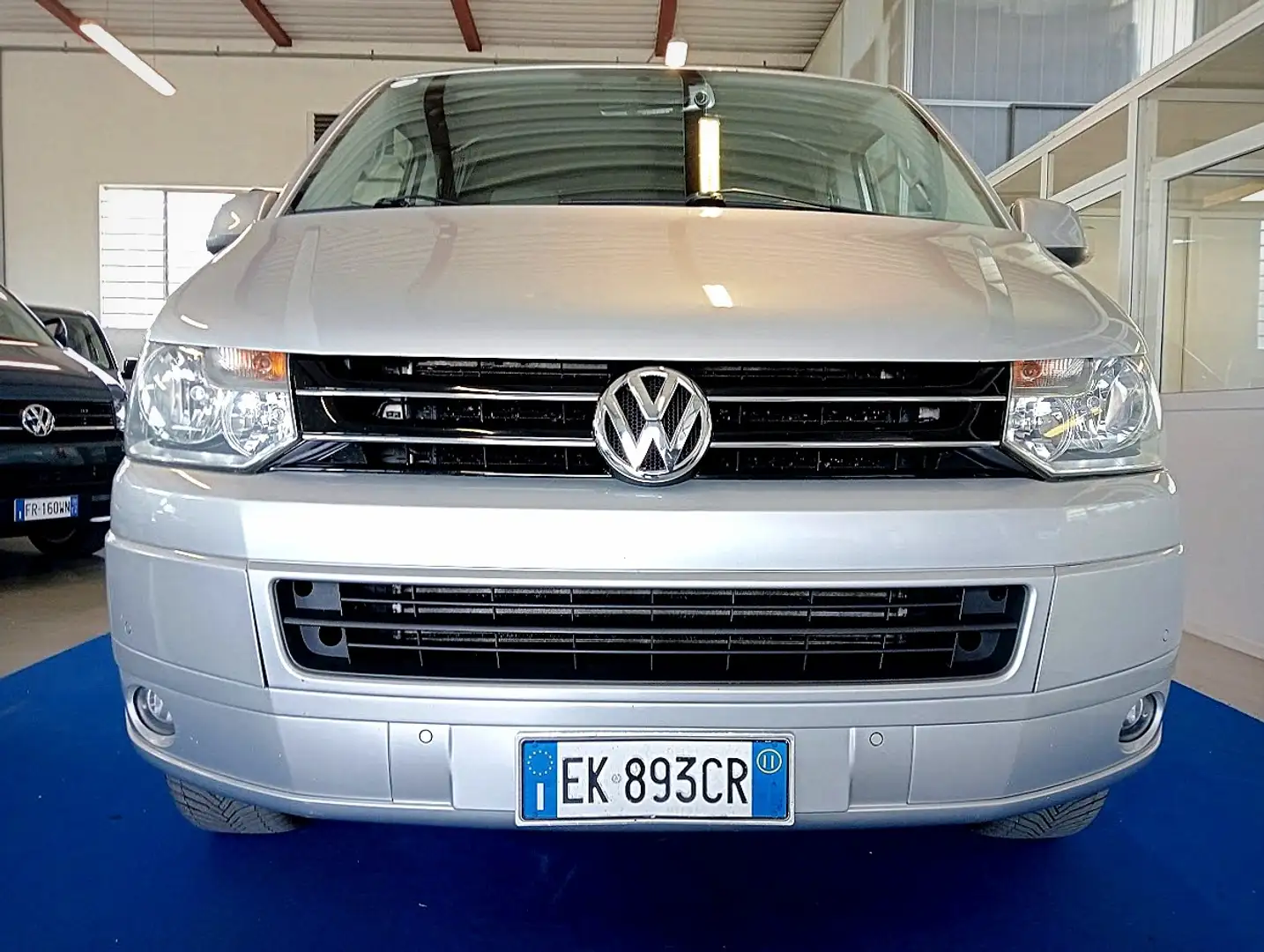 Volkswagen T5 Multivan 2.0 TDI DSG DOPPIA PORTA LATERALE PORTABICI Plateado - 2
