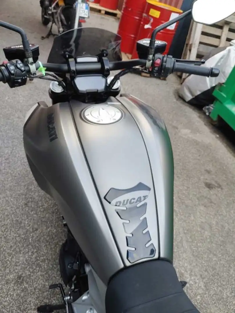 Ducati Diavel 1260 - 2