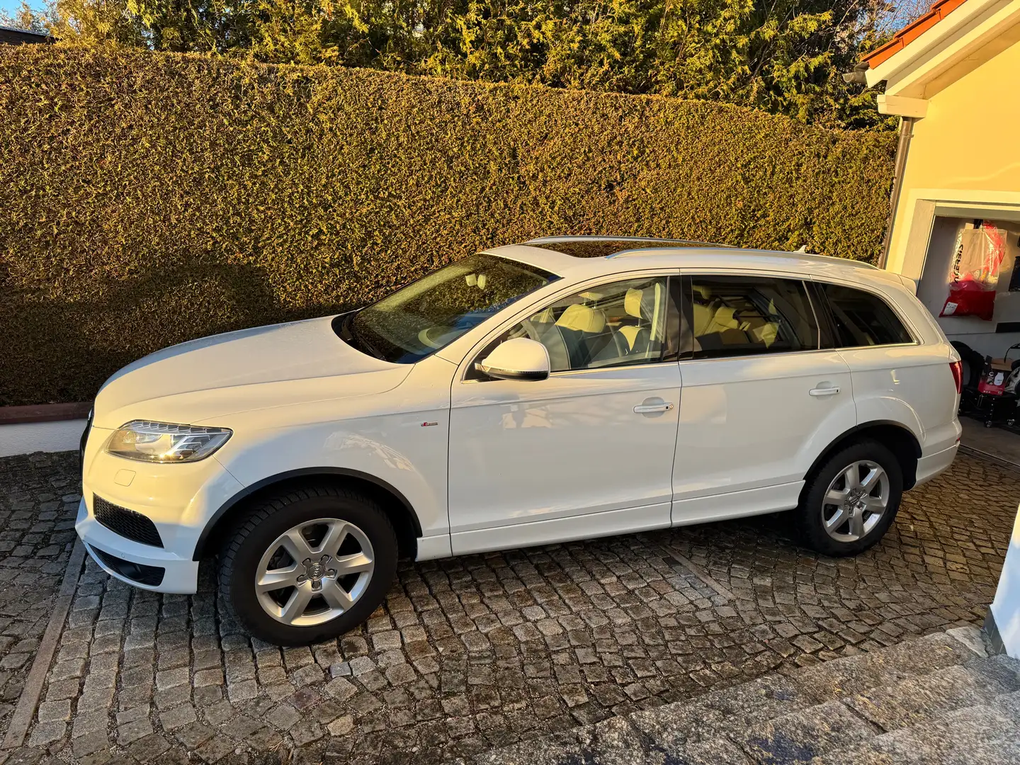 Audi Q7 Q7 S-Line 3.0 TDI DPF quattro tiptronic, AHK Weiß - 2