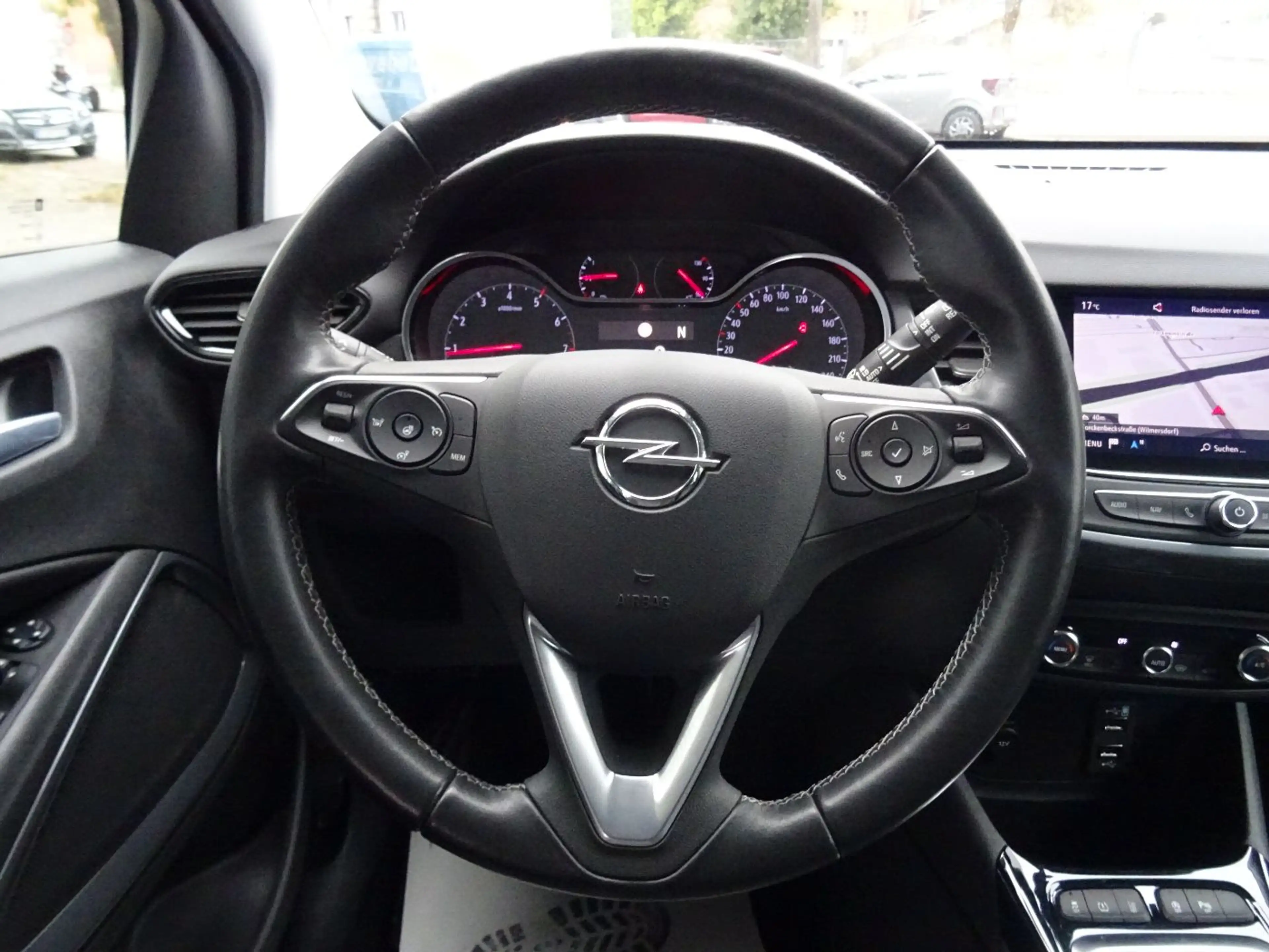 Opel Crossland Elegance LED KeyLess LM — photo 10