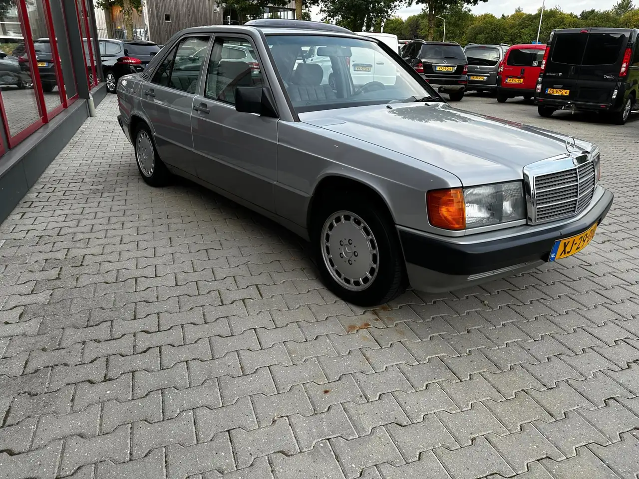Mercedes-Benz 190 2.0 / UNIEKE AUTO / ORIGINEEL NL / NAP / SCHUIFDAK, foto 6