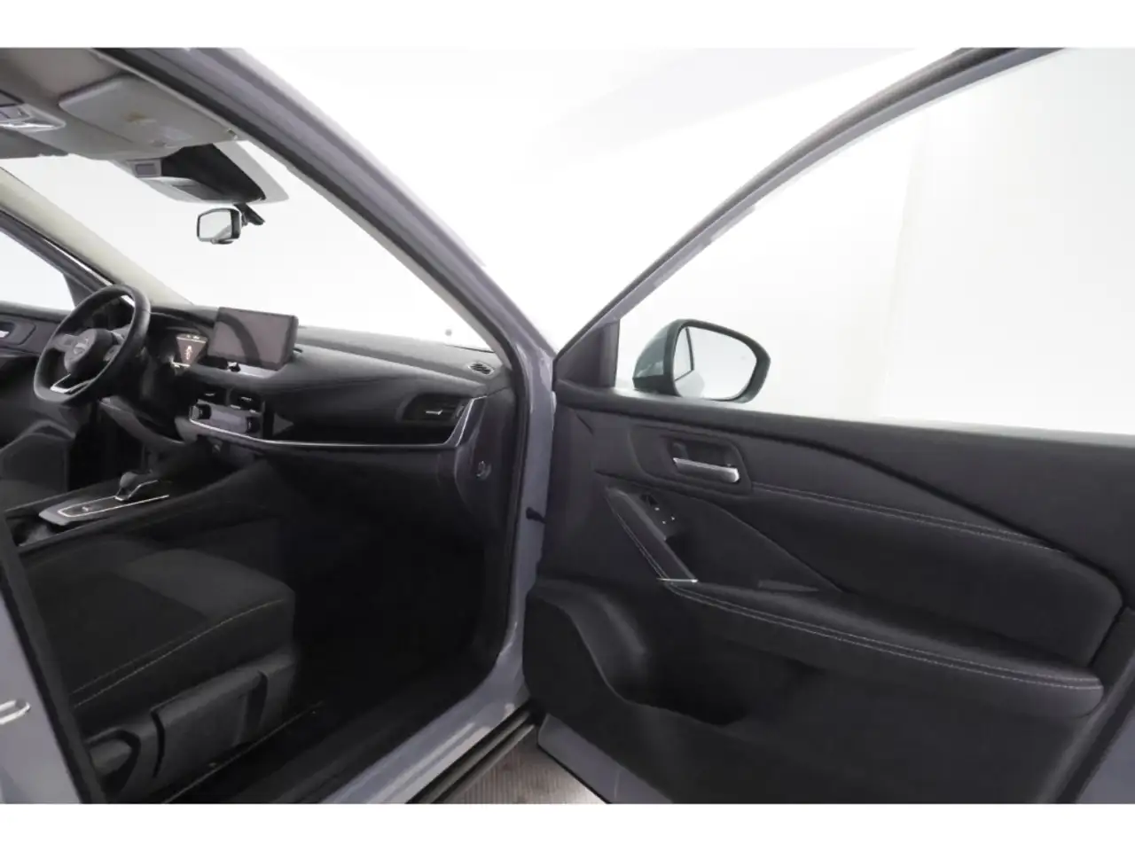 Nissan Qashqai 1.3DIG-T Aut.N-Connecta+LED+NAVI+KAMERA 21