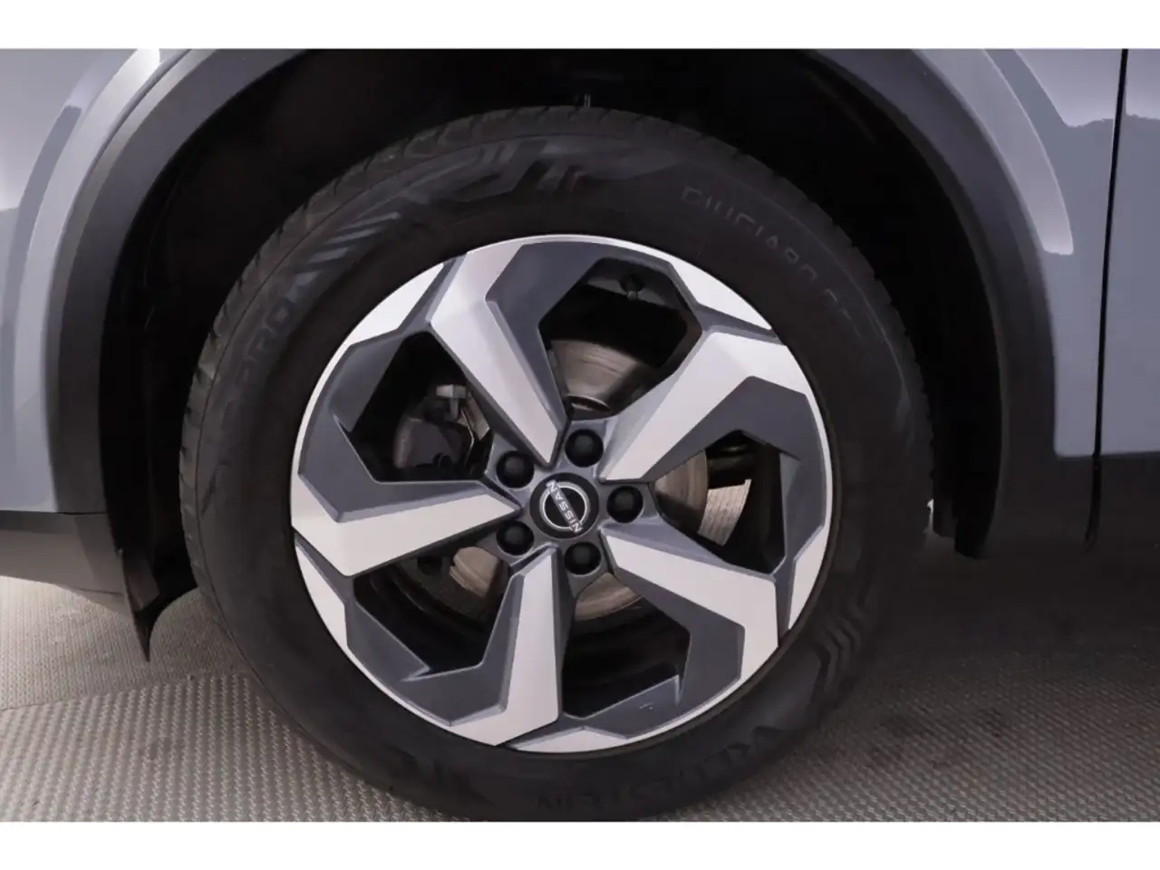 Nissan Qashqai 1.3DIG-T Aut.N-Connecta+LED+NAVI+KAMERA 14
