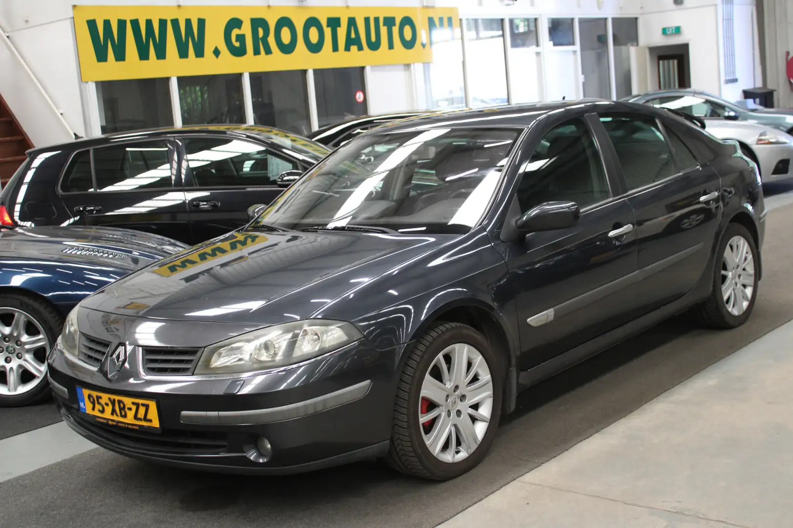 Renault Laguna 2.0-16V Tech Line Airco, Cruise control, Navi, Iso Grigio - 1