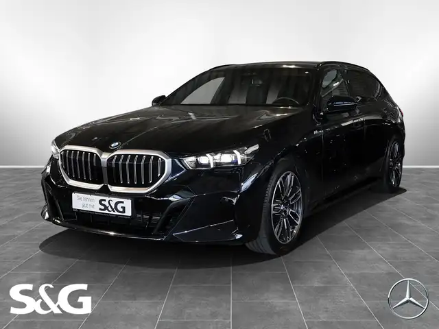 BMW 520 5er d xDrive M Sport AHK+MEMORY+ACC+360°+19"