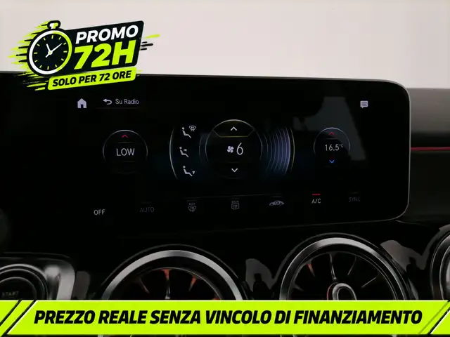 Mercedes-Benz GLB view 16