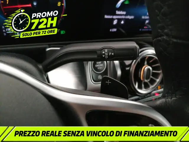 Mercedes-Benz GLB view 29
